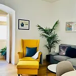 Retro House In The Διαμέρισμα *
