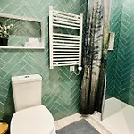 Διαμέρισμα Retro House In The Φλοριάνα