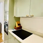 Διαμέρισμα Retro House In The