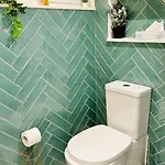 Retro House In The Διαμέρισμα