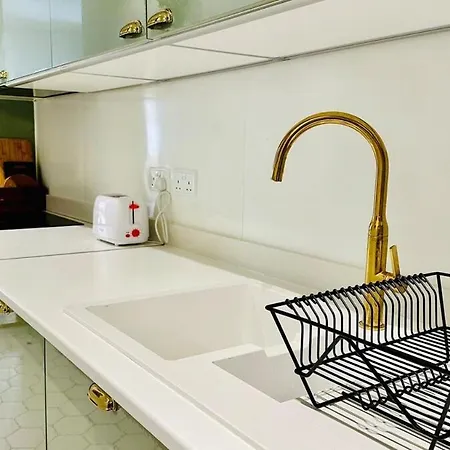 Retro House In The * フロリアーナ