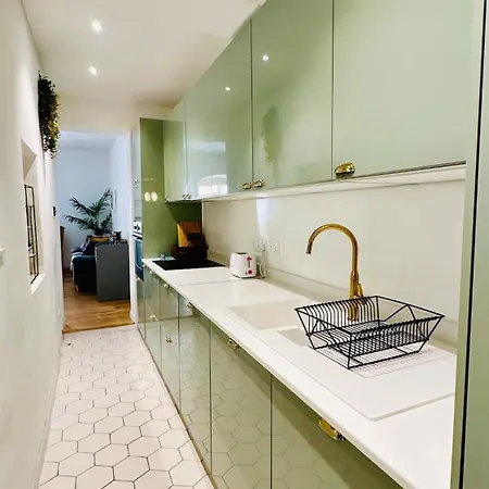 Daire Retro House In The *