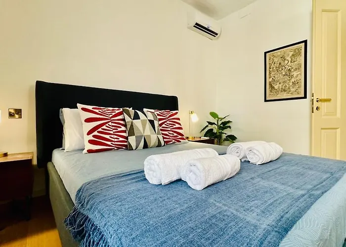 Apartamento Retro House In The *