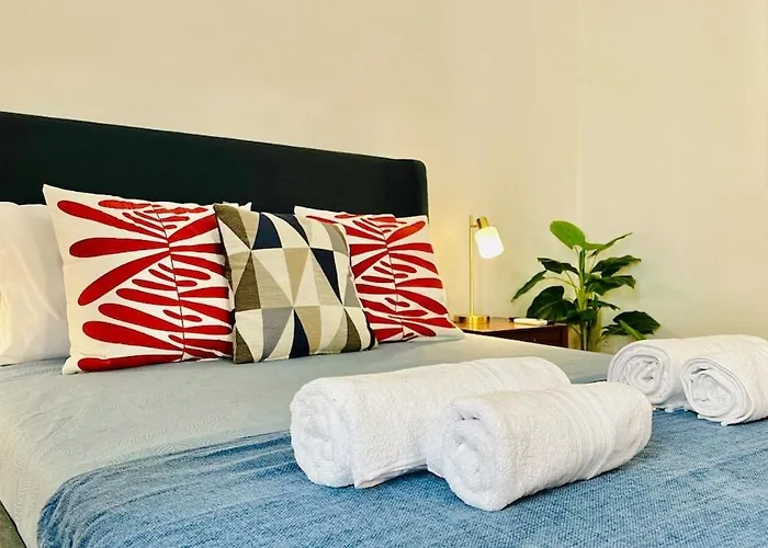 Apartamento Retro House In The *